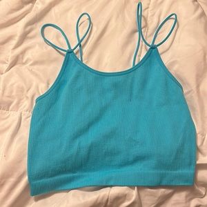 blue cropped tank, L, no boundaries